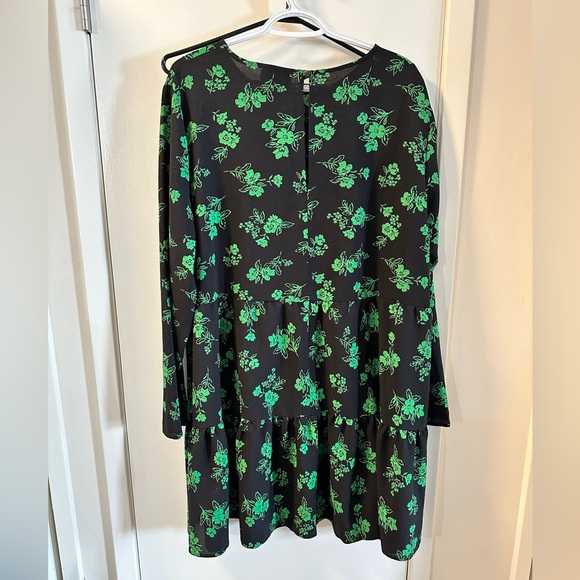 ASOS curve dress - Picture 3 of 5